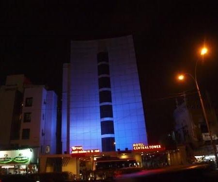 Hotel Central Tower Ченнаї Екстер'єр фото